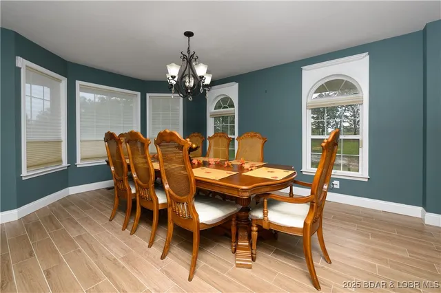 $665,000 | 24155 Red Oak Road, Waynesville, MO 65583