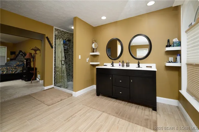 $665,000 | 24155 Red Oak Road, Waynesville, MO 65583