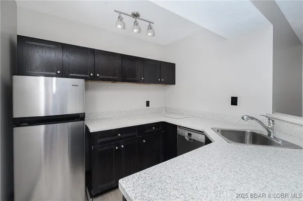 $665,000 | 24155 Red Oak Road, Waynesville, MO 65583