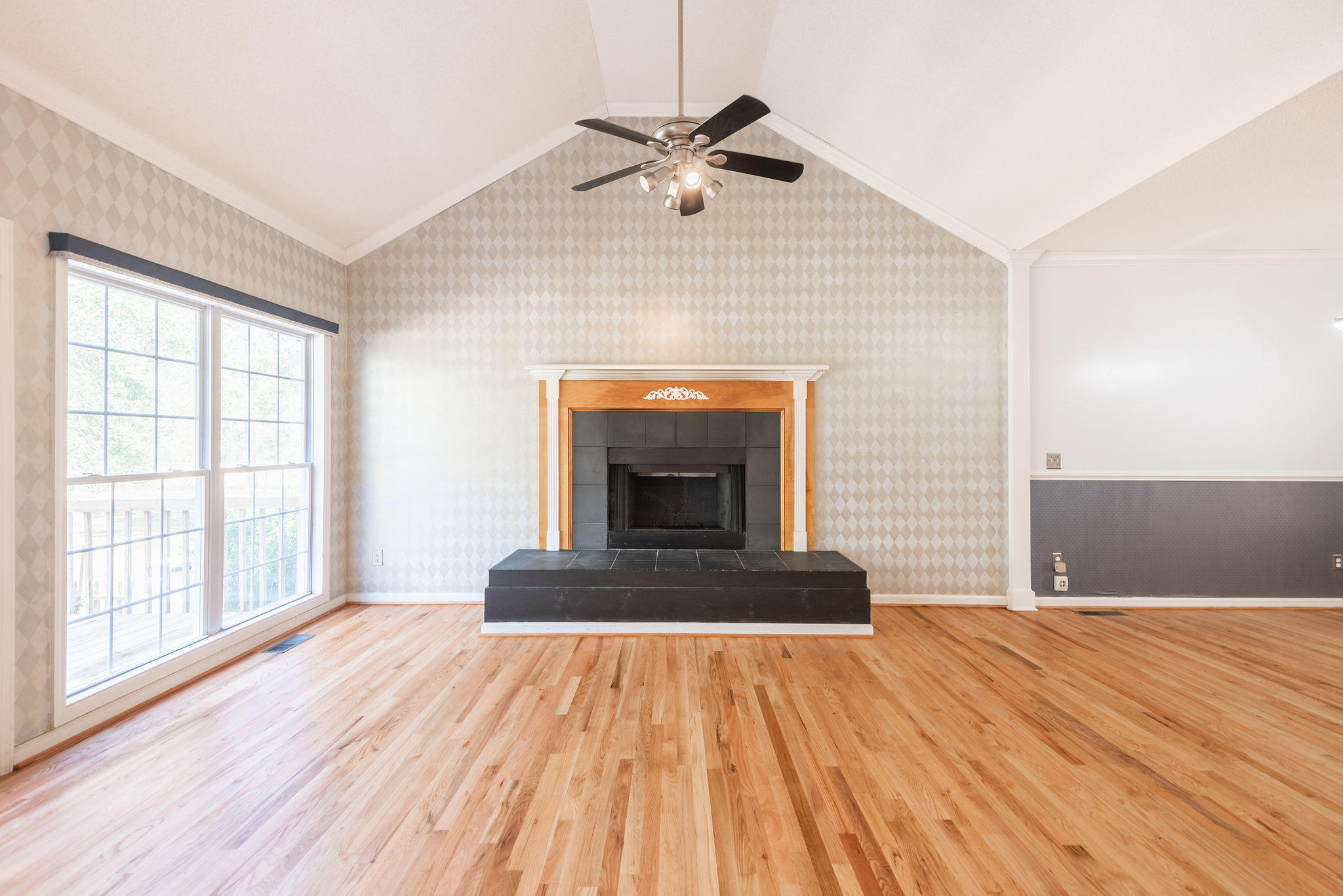 660 West Butternut Road Summerville, SC 29483 - Photo 12 of 60 660WestButternutRoad-KeenEyeMarketing-12