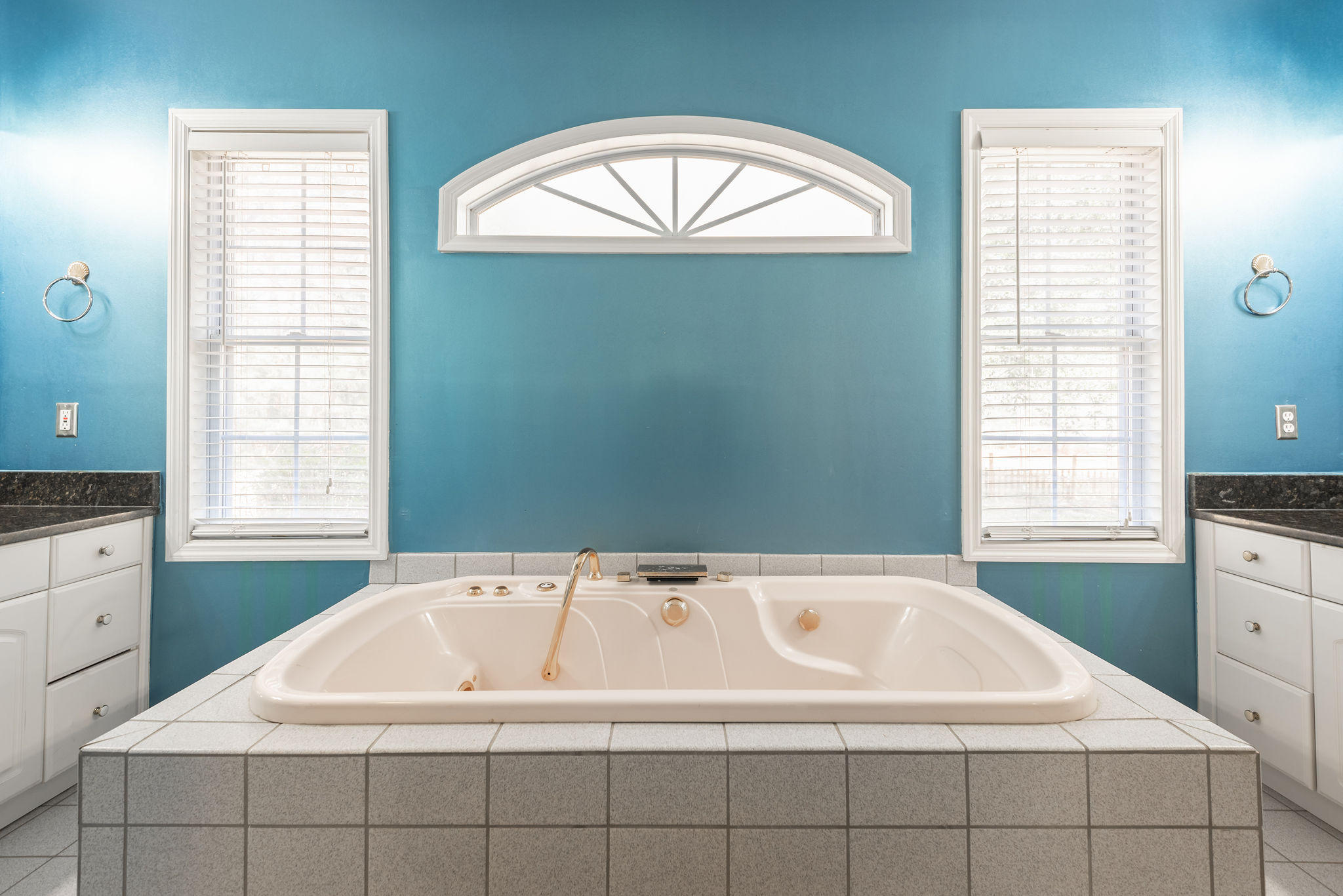 660 West Butternut Road Summerville, SC 29483 - Photo 23 of 60 660WestButternutRoad-KeenEyeMarketing-26