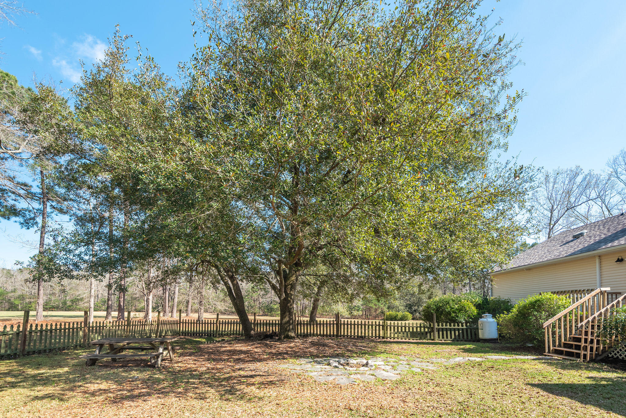 660 West Butternut Road Summerville, SC 29483 - Photo 45 of 60 660WestButternutRoad-KeenEyeMarketing-47