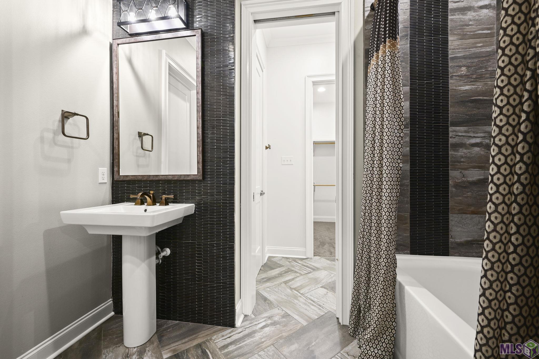 8323 Billiu Street Baton Rouge, LA 70817 - Photo 33 of 41