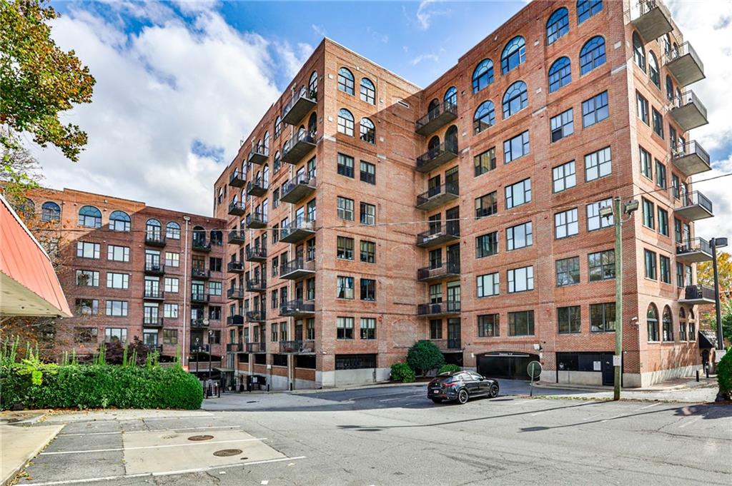 3235 Roswell Road Northeast, Unit 408 Atlanta, GA 30305 - Photo 1 of 1