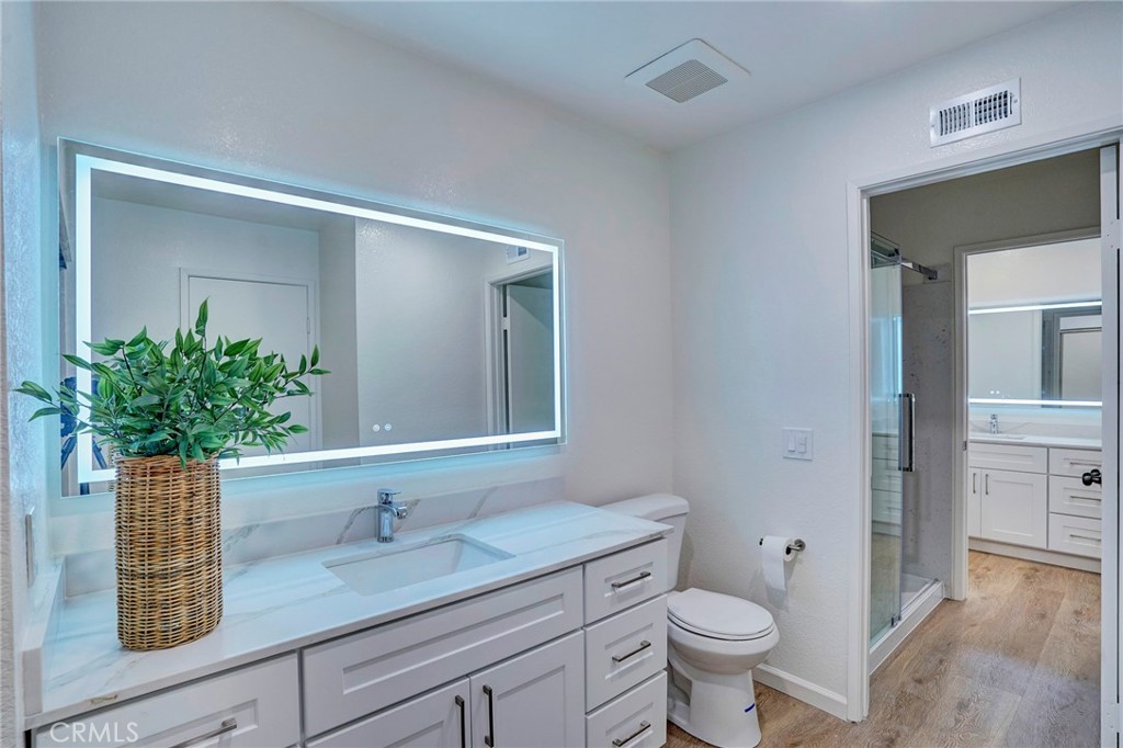 28 Columbia, Unit 18 Irvine, CA 92612 - Photo 32 of 48