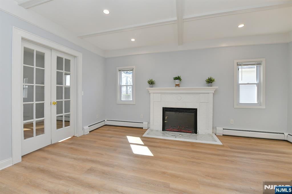 420 Carmita Avenue, Unit 1 Rutherford, NJ 07070 - Photo 5 of 25
