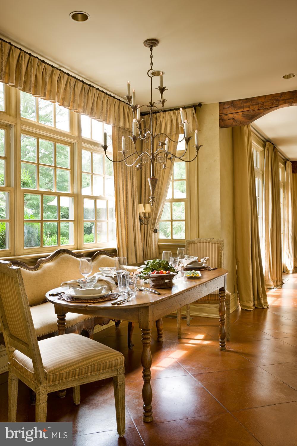 1138 Langley Lane McLean, VA 22101 - Photo 8 of 23 Inviting Elegance of Provence in the BreakfastArea