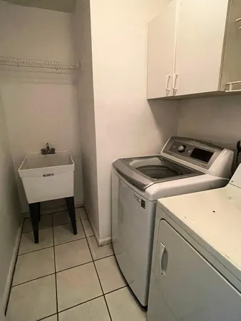 $3,200 | 8265 White Rock Circle, Boynton Beach, FL 33436