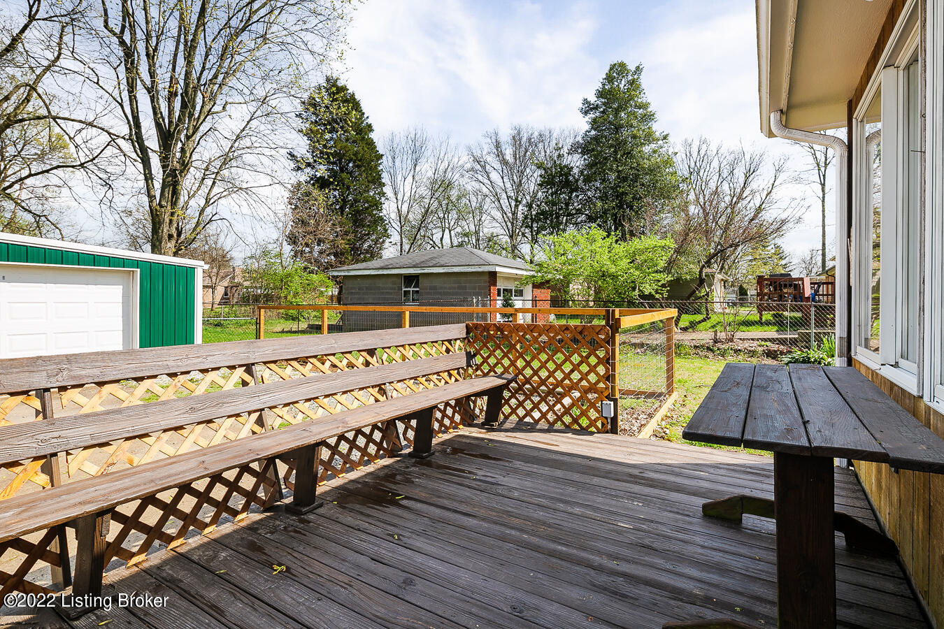 6905 Fernhaven Road Louisville, KY 40228 - Photo 34 of 56 31