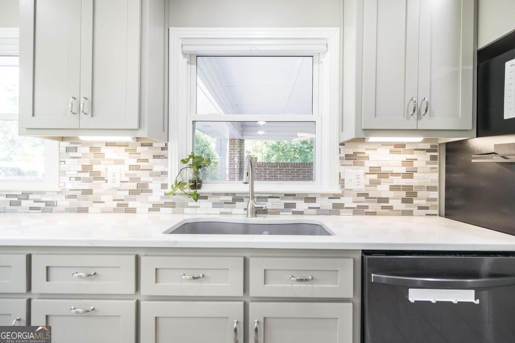 129 South 7th Street Cochran, GA 31014 - Photo 11 of 53