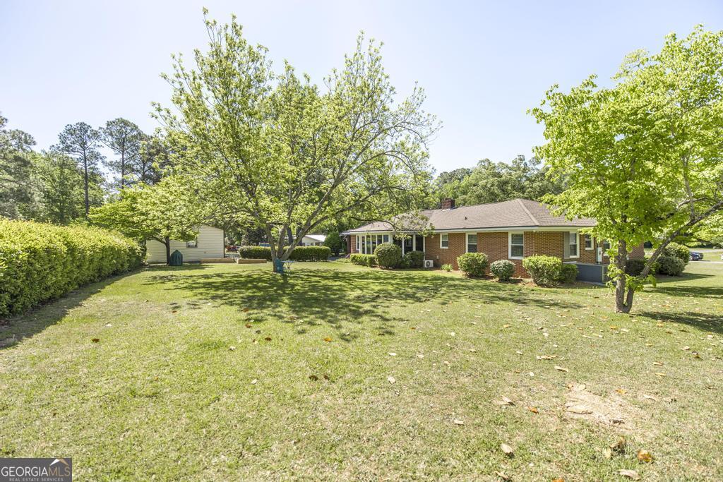 129 South 7th Street Cochran, GA 31014 - Photo 35 of 53