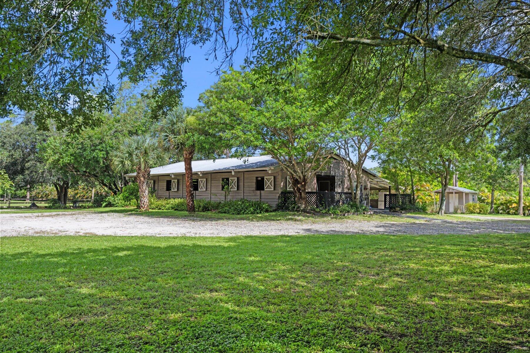 2454-2376 E Road Loxahatchee, FL 33470 - Photo 8 of 51 048-DSC_5635