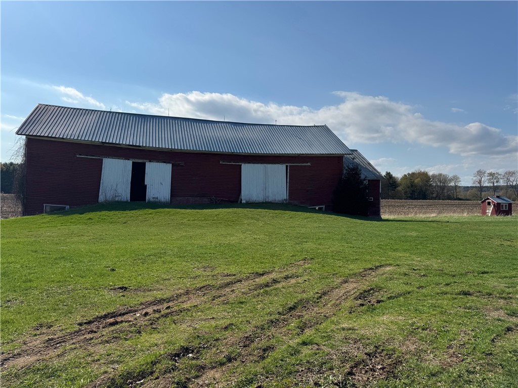 2003-2005 State Hwy Mount Mount Vision, NY 13810 - Photo 46 of 50 Barn