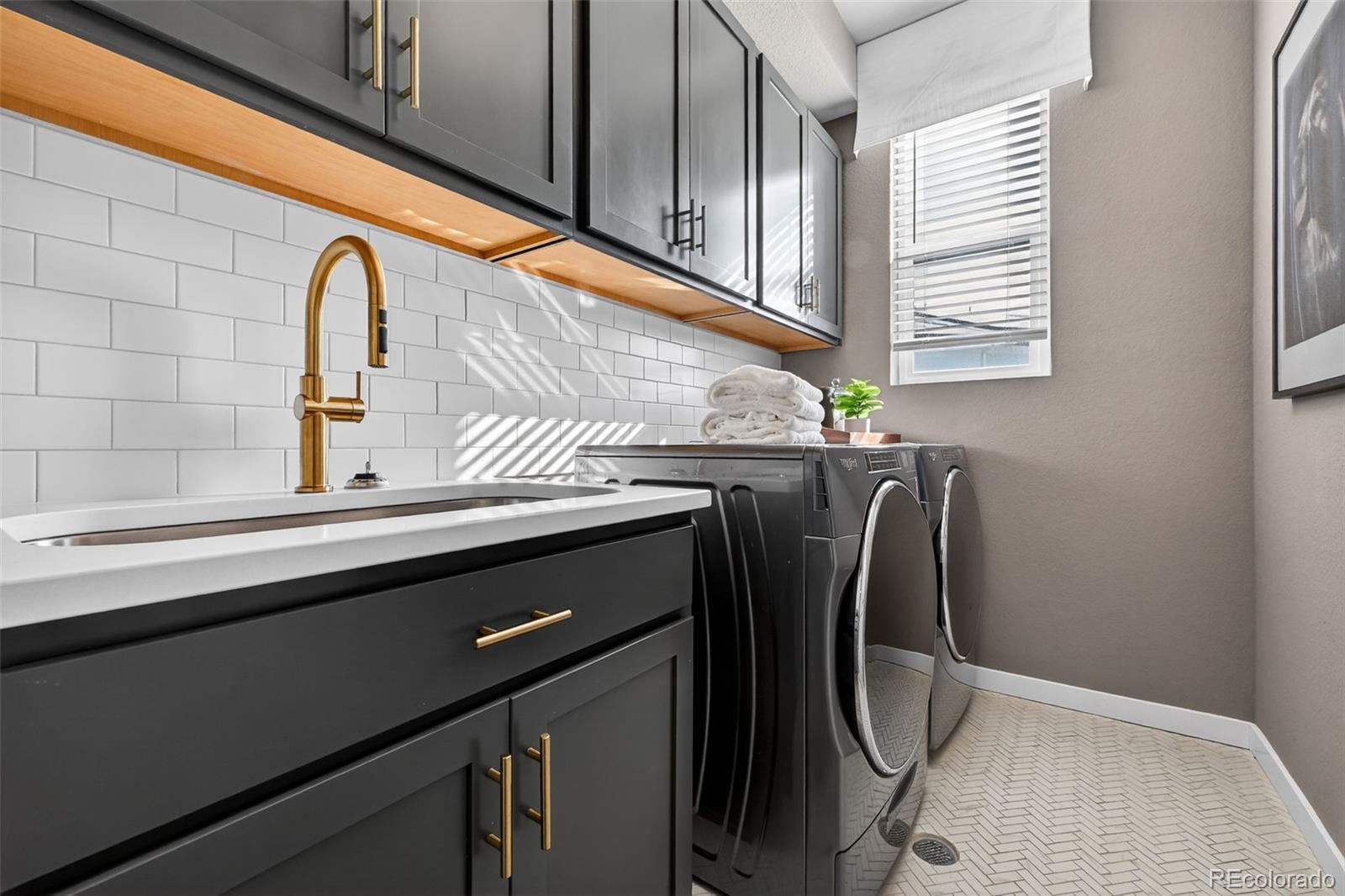 8416 Mount Ouray Road Littleton, CO 80125 - Photo 8 of 23