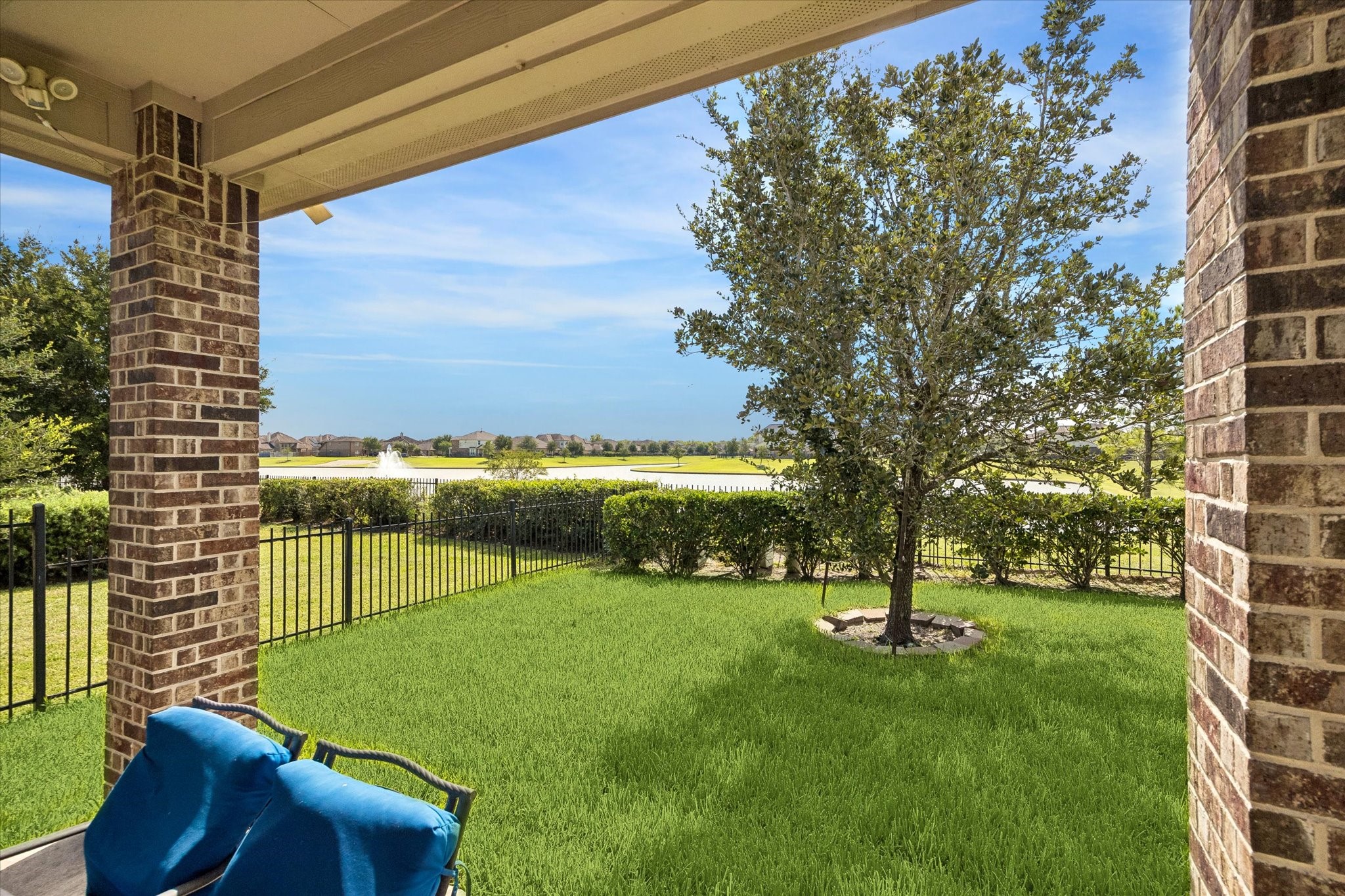 1822 Luminous Waters Lane Rosharon, TX 77583 - Photo 29 of 29 Gallery Image 29