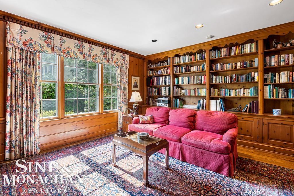 77 Renaud Road Grosse Pointe Shores, MI 48236 - Photo 18 of 80