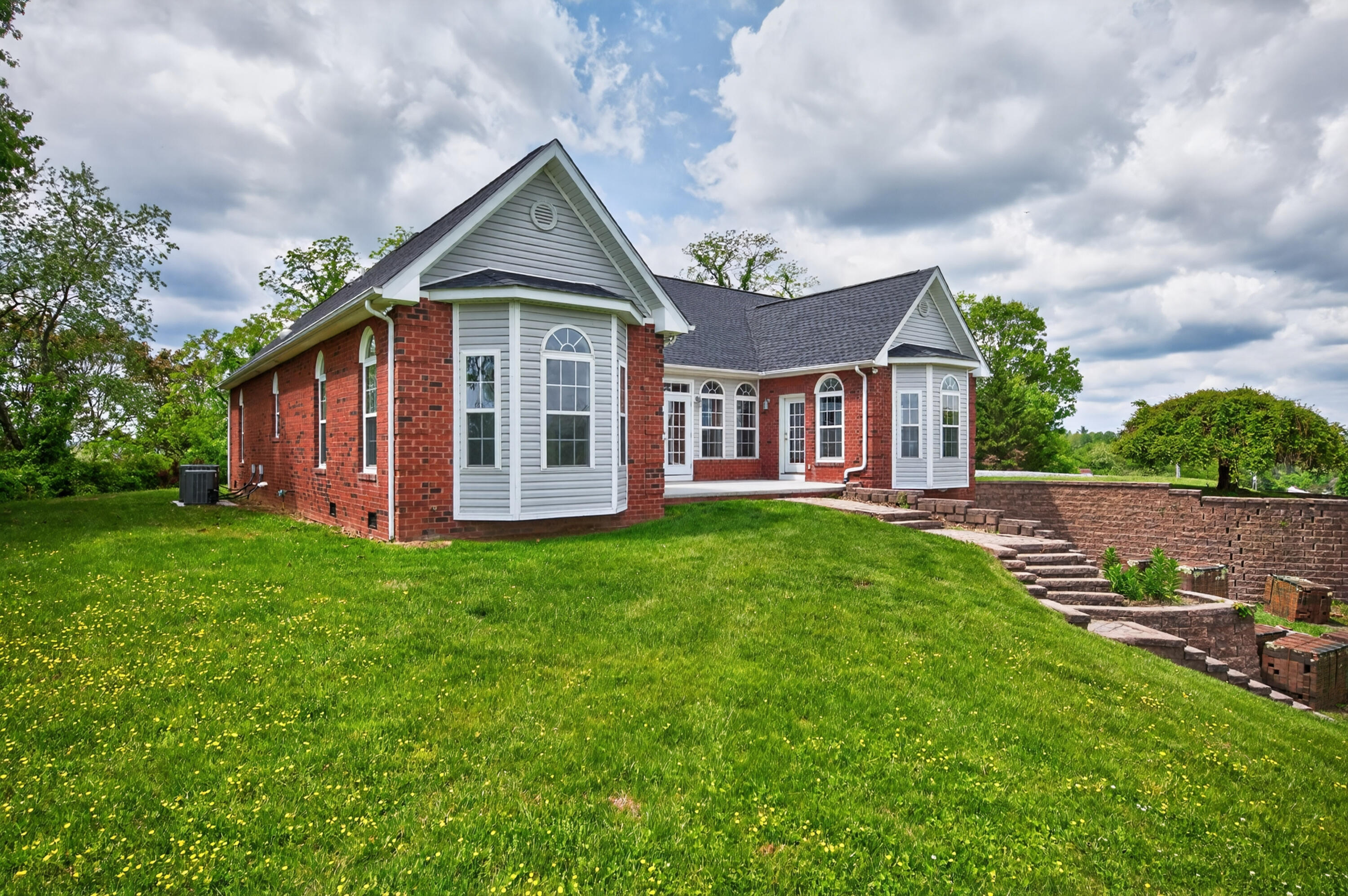217 Indian Valley Road Willis, VA 24380 - Photo 11 of 120 willis-111