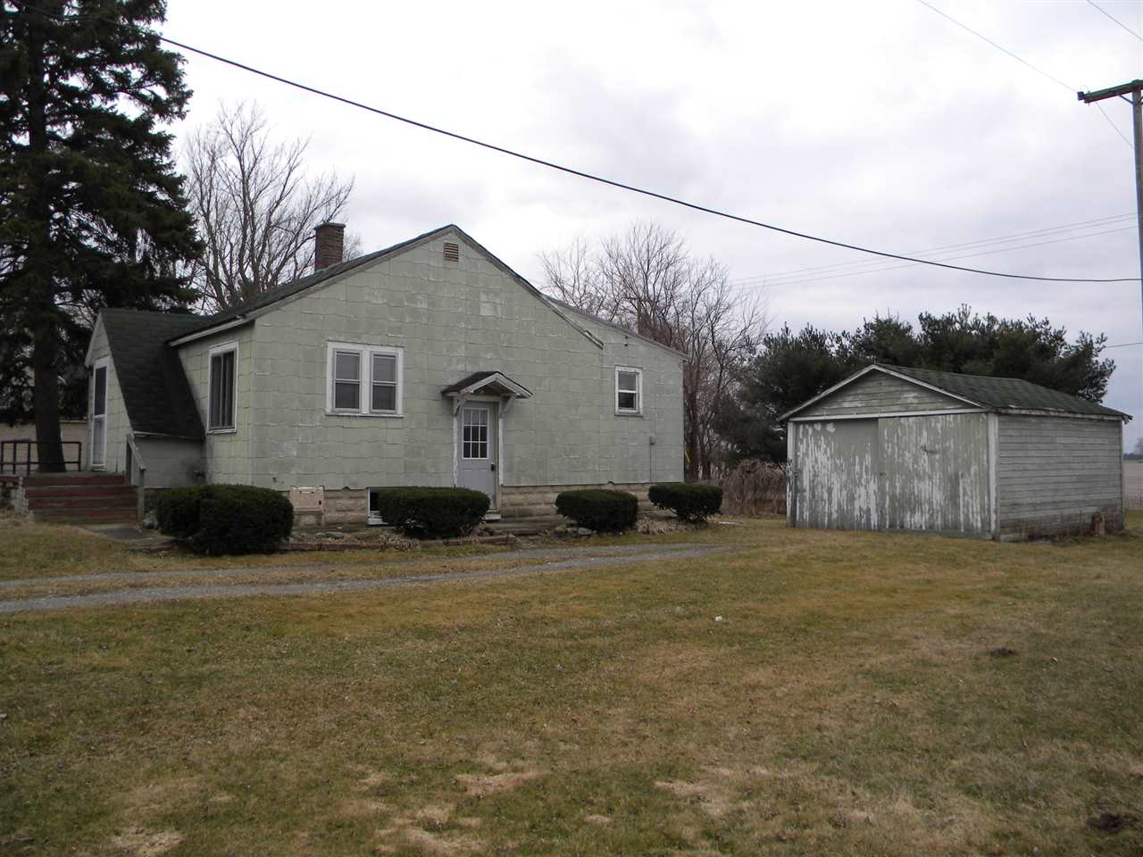 3815 Rayl Road Akron, MI 48701 - Photo 3 of 22