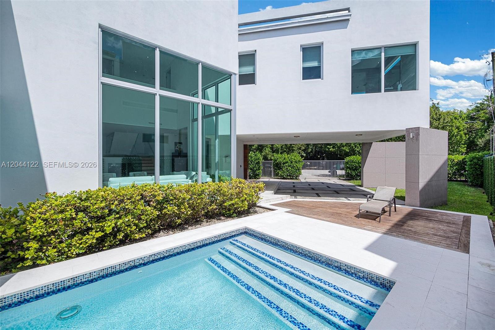 200 Southwest 32nd Road Miami, FL 33129 - Photo 7 of 74