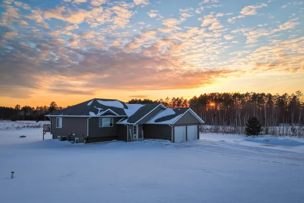 $360,000 | 2370 Last Road Northwest, Bemidji, MN 56601