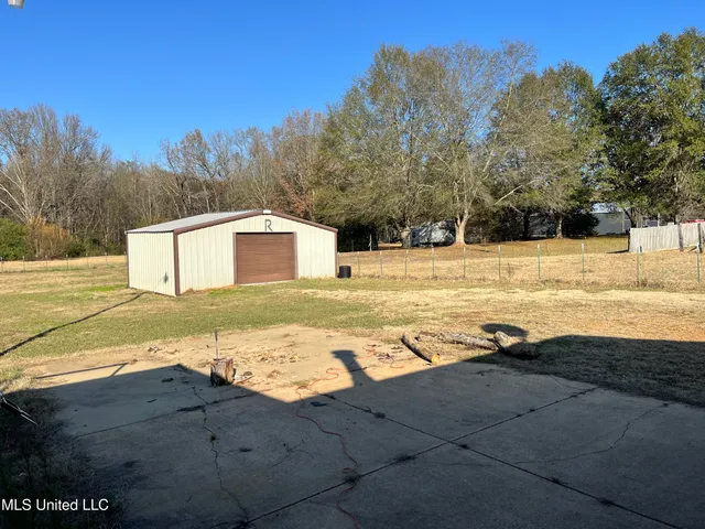 $179,500 | 10562 North Cockrum Drive, Hernando, MS 38632