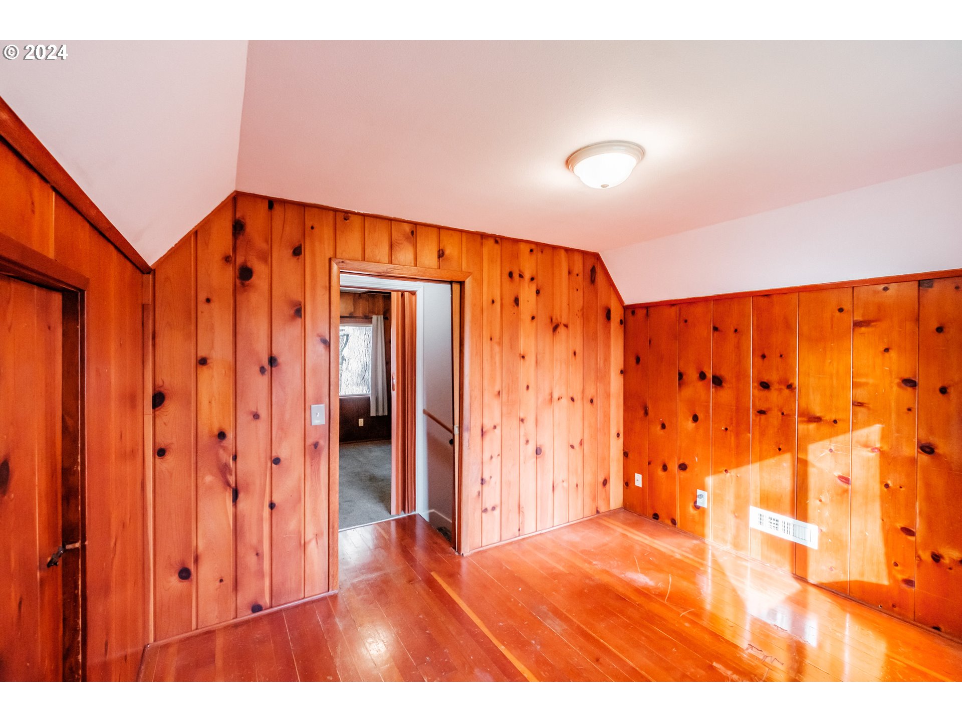 3725 Cordon Road Northeast Salem, OR 97305 - Photo 10 of 15 a view of an empty room