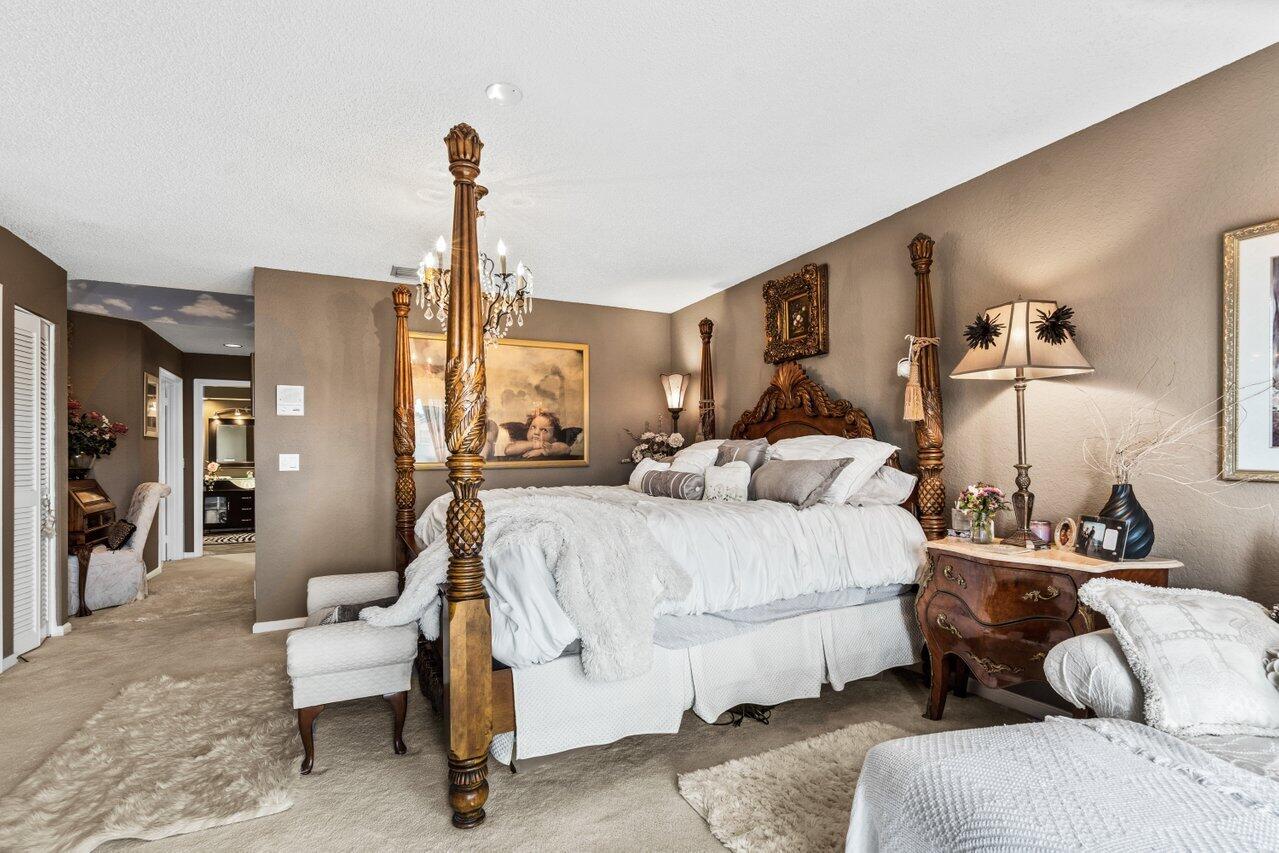 18140 Blue Lake Way Boca Raton, FL 33498 - Photo 18 of 43 010-18140BlueLakeWay-BocaRaton-FL-33498-