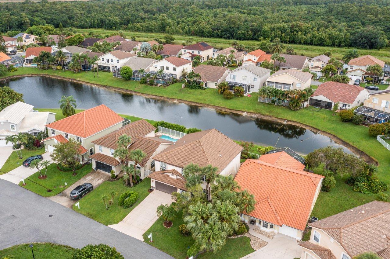 18140 Blue Lake Way Boca Raton, FL 33498 - Photo 36 of 43 041-18140BlueLakeWay-BocaRaton-FL-33498-