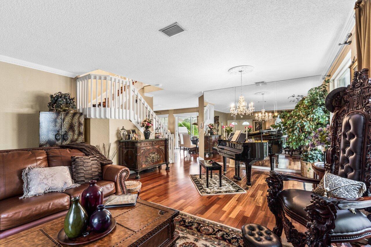 18140 Blue Lake Way Boca Raton, FL 33498 - Photo 5 of 43 007-18140BlueLakeWay-BocaRaton-FL-33498-