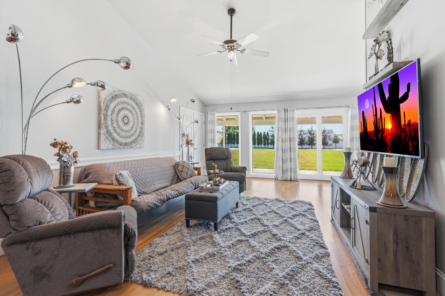 598 East Southland Road Manteca, CA 95336 - Photo 12 of 54