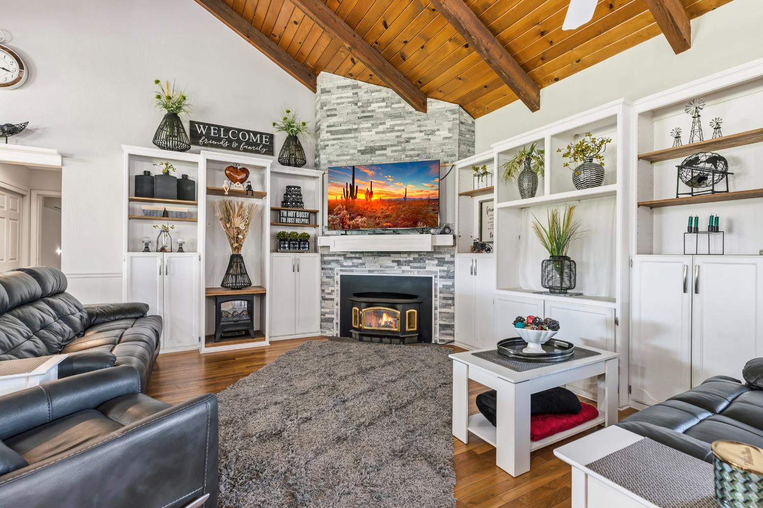 598 East Southland Road Manteca, CA 95336 - Photo 16 of 54