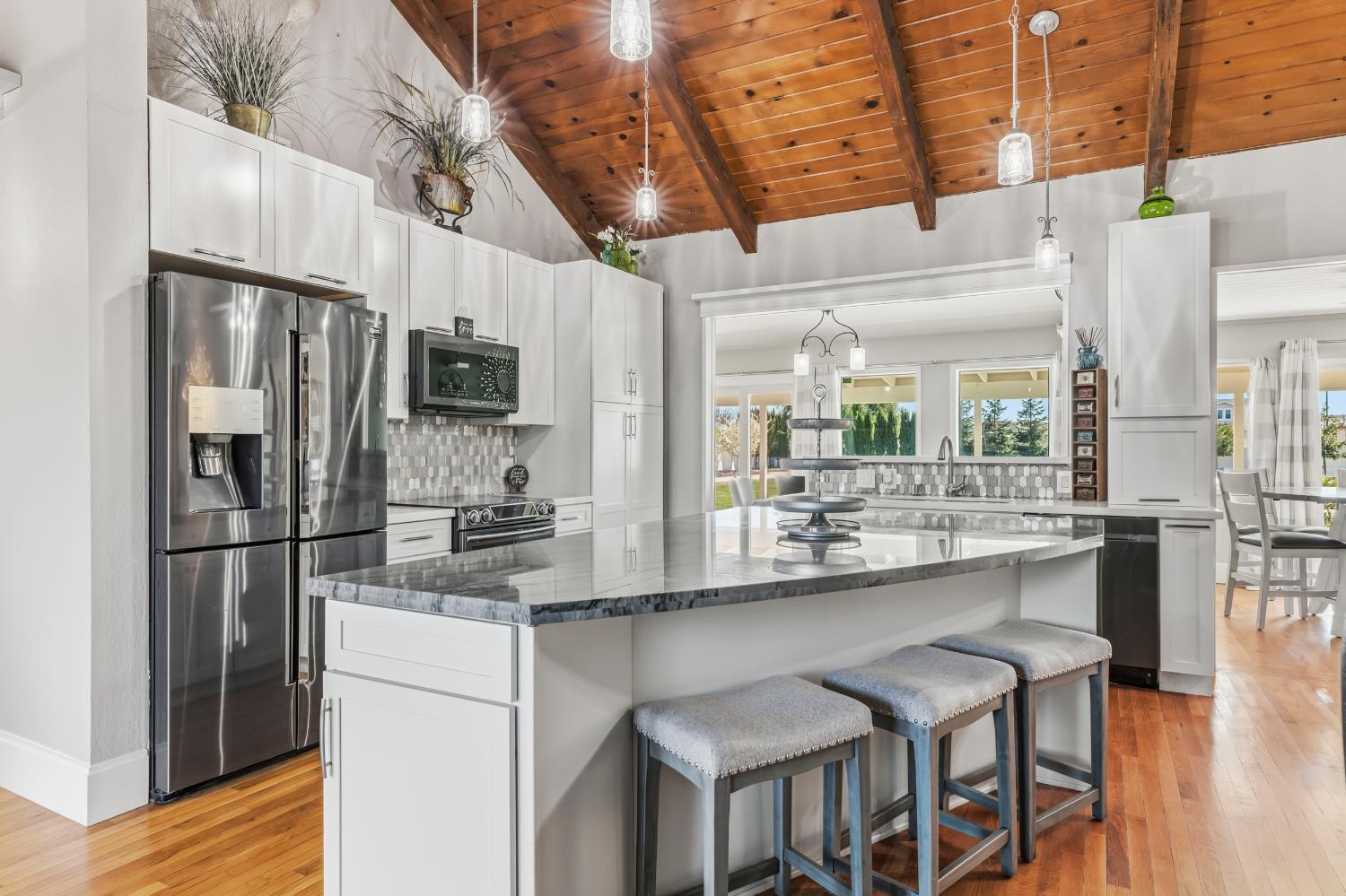 598 East Southland Road Manteca, CA 95336 - Photo 17 of 54