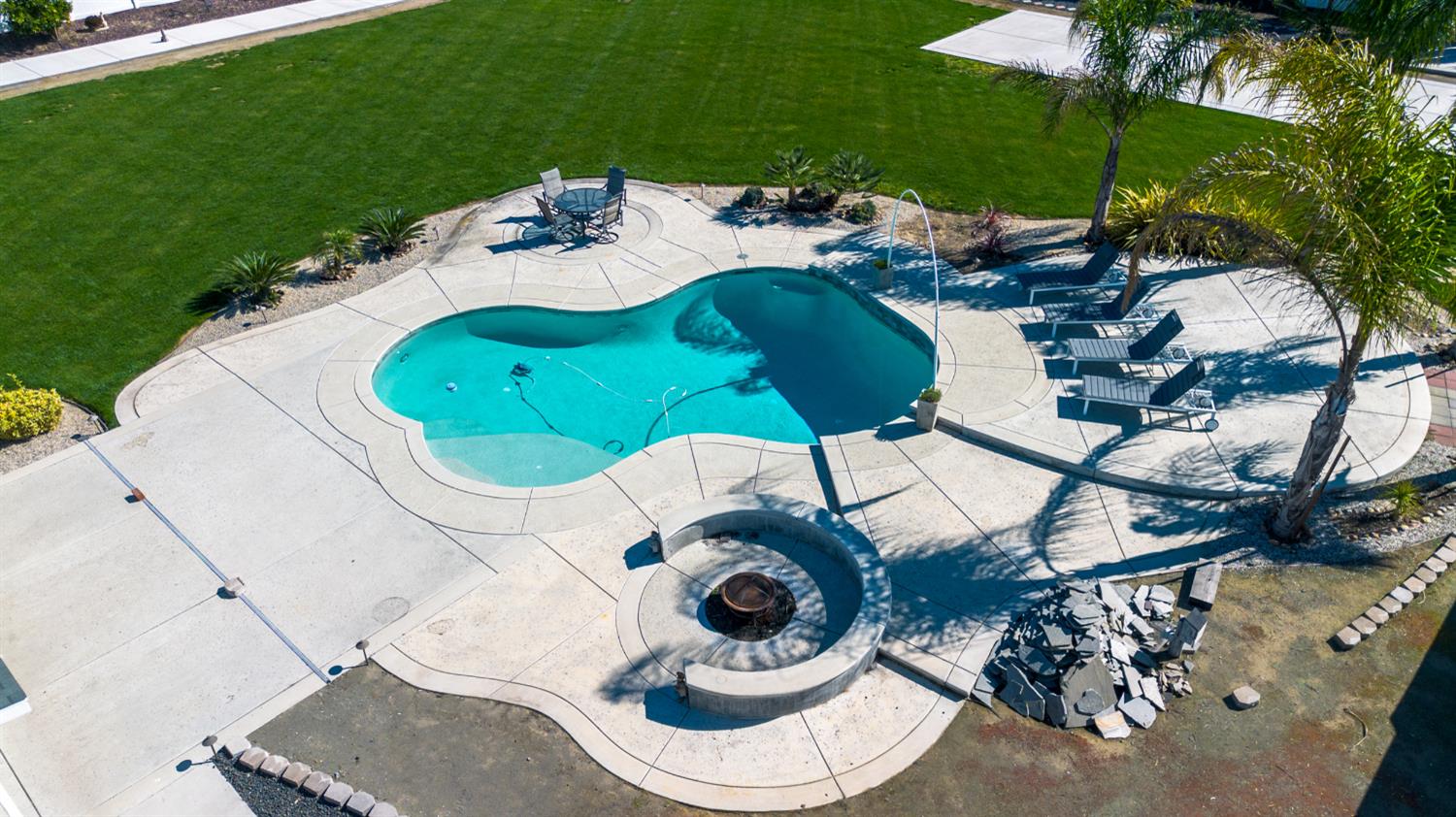 598 East Southland Road Manteca, CA 95336 - Photo 47 of 54