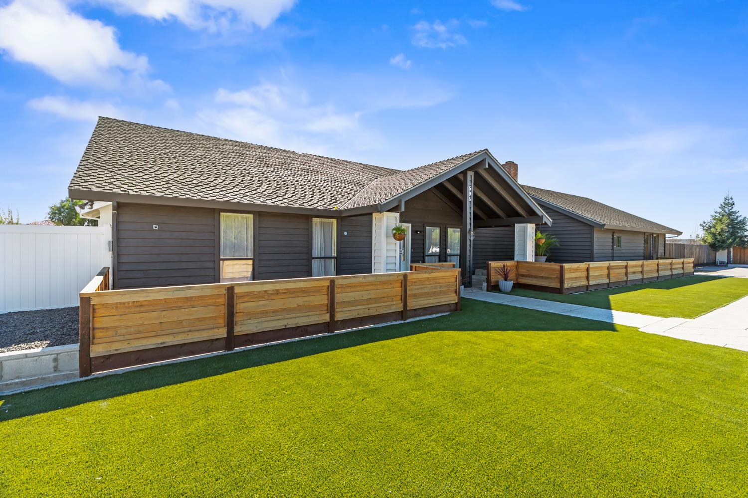 598 East Southland Road Manteca, CA 95336 - Photo 5 of 54