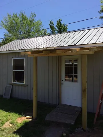 $2,400 | 217 Bruce Avenue, Shreveport, LA 71105