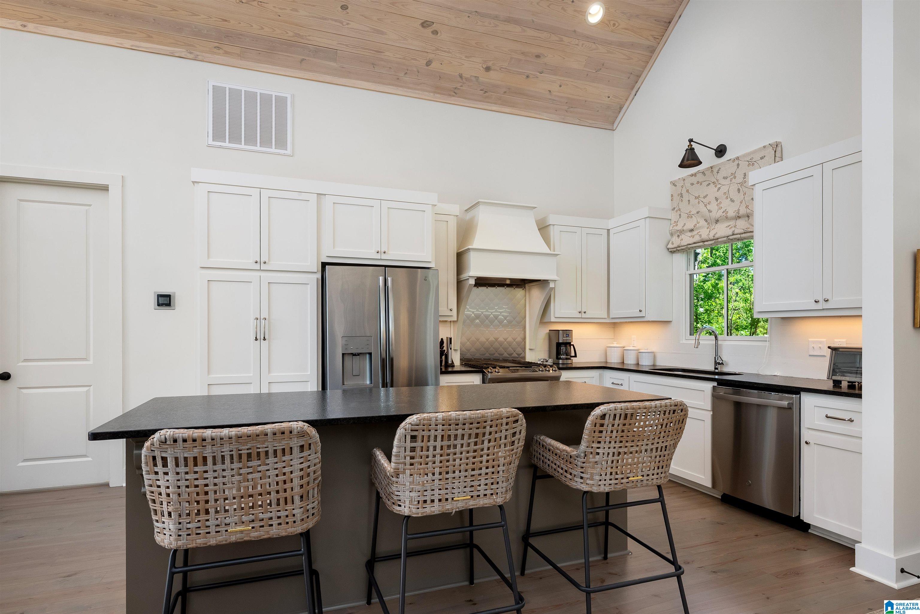 118 Canoe Point Eclectic, AL 36024 - Photo 12 of 60