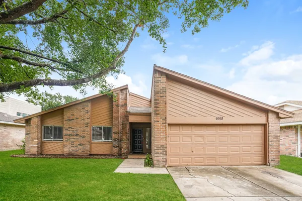 $1,610 | 6918 Skyline Park Drive, Katy, TX 77449