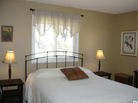 1246 Trenton Road Adrian, MI 49221 - Photo 14 of 25 20398942-13.JPG