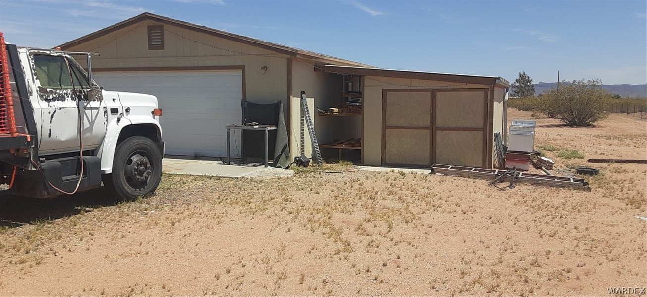 642 South Davis Road Golden Valley, AZ 86413 - Photo 2 of 2 Gallery Image 2