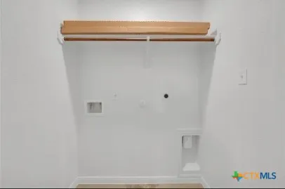 a close up of a mirror