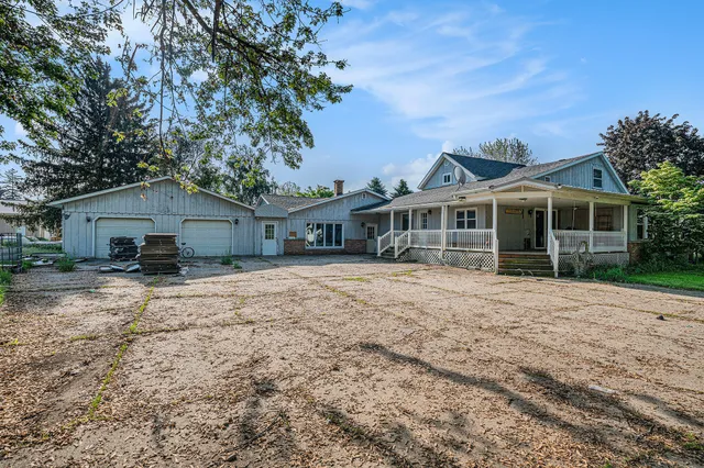 $300,000 | 19146 Fairchild Road, Constantine, MI 49042