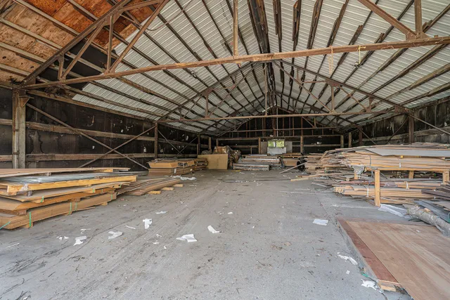 $300,000 | 19146 Fairchild Road, Constantine, MI 49042