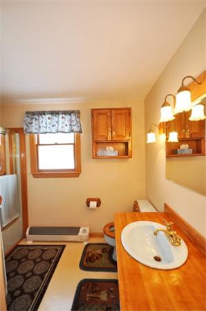 11 Florence Street Littleton, MA 01460 - Photo 12 of 30