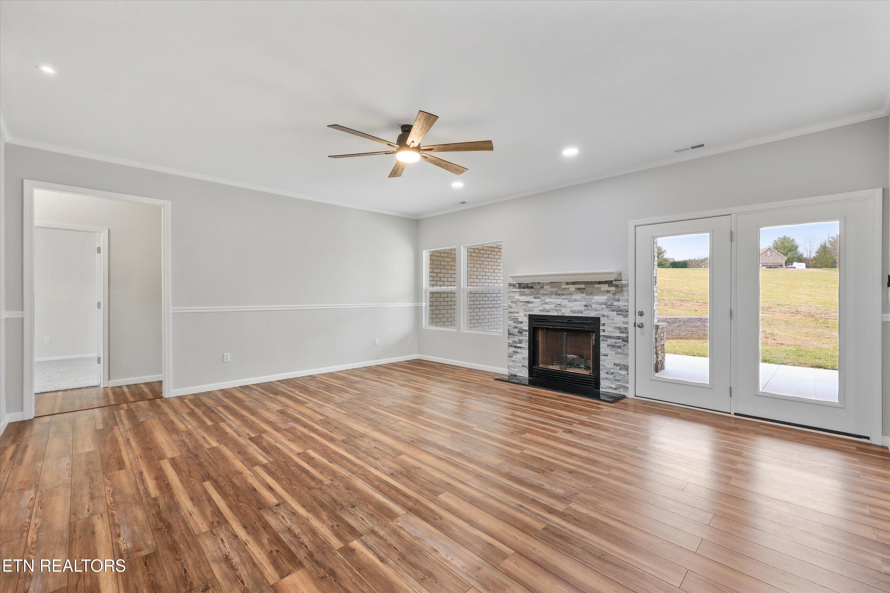 227 Sugar Maple Court Madisonville, TN 37354 - Photo 4 of 47 09-227 Sugar Maple Ct 11