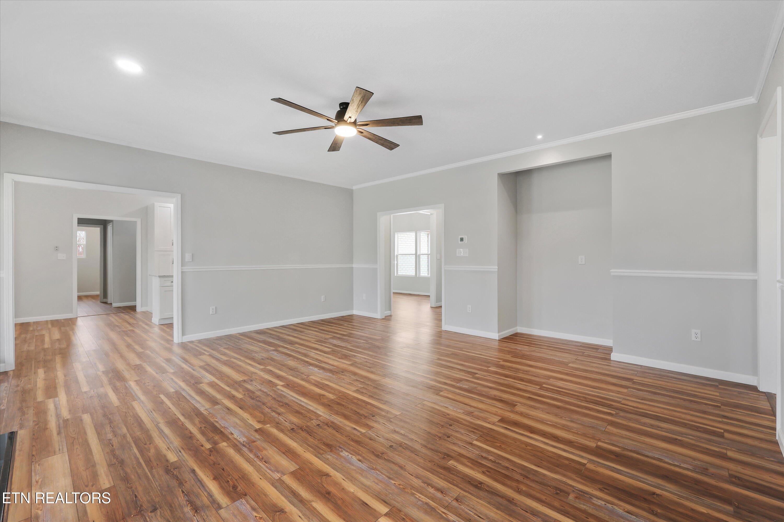 227 Sugar Maple Court Madisonville, TN 37354 - Photo 6 of 47 10-227 Sugar Maple Ct 12