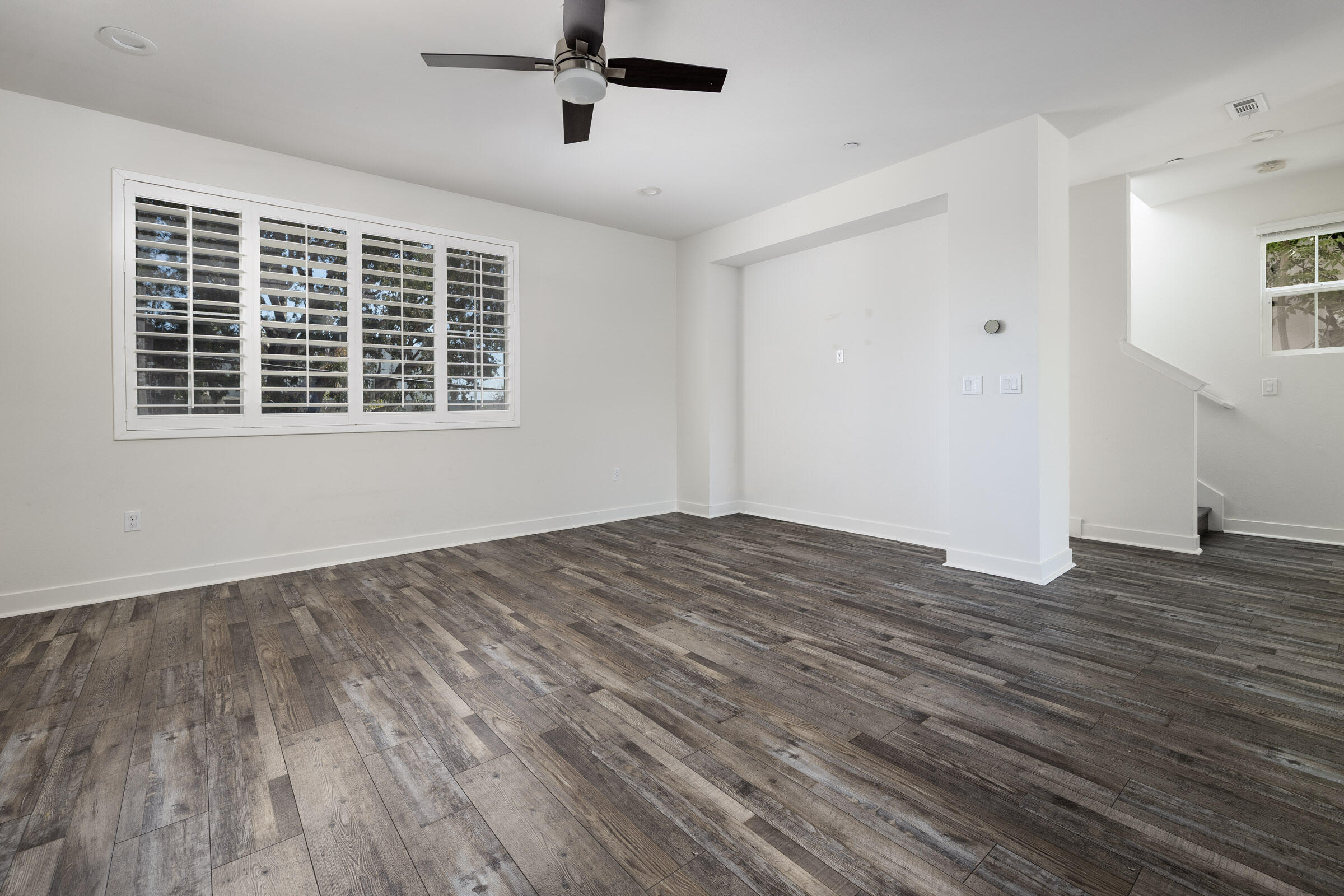 5685 Surfrider Way, Unit 105 Goleta, CA 93117 - Photo 16 of 29 Living Room to Stair