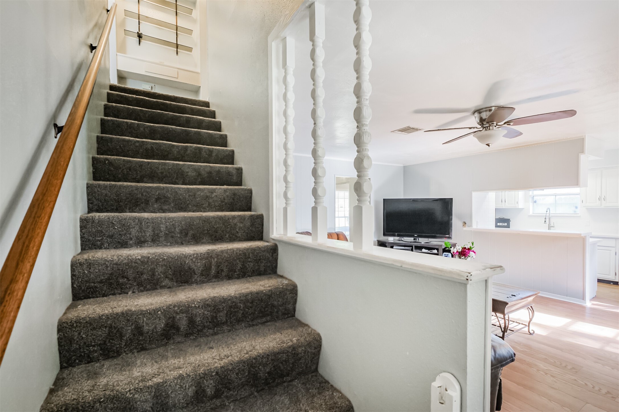 12207 Level Run Street Meadows Place, TX 77477 - Photo 20 of 44 a view of a livingroom with a workspace