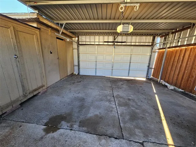 $1,800 | 208 Cole Street, Garland, TX 75040