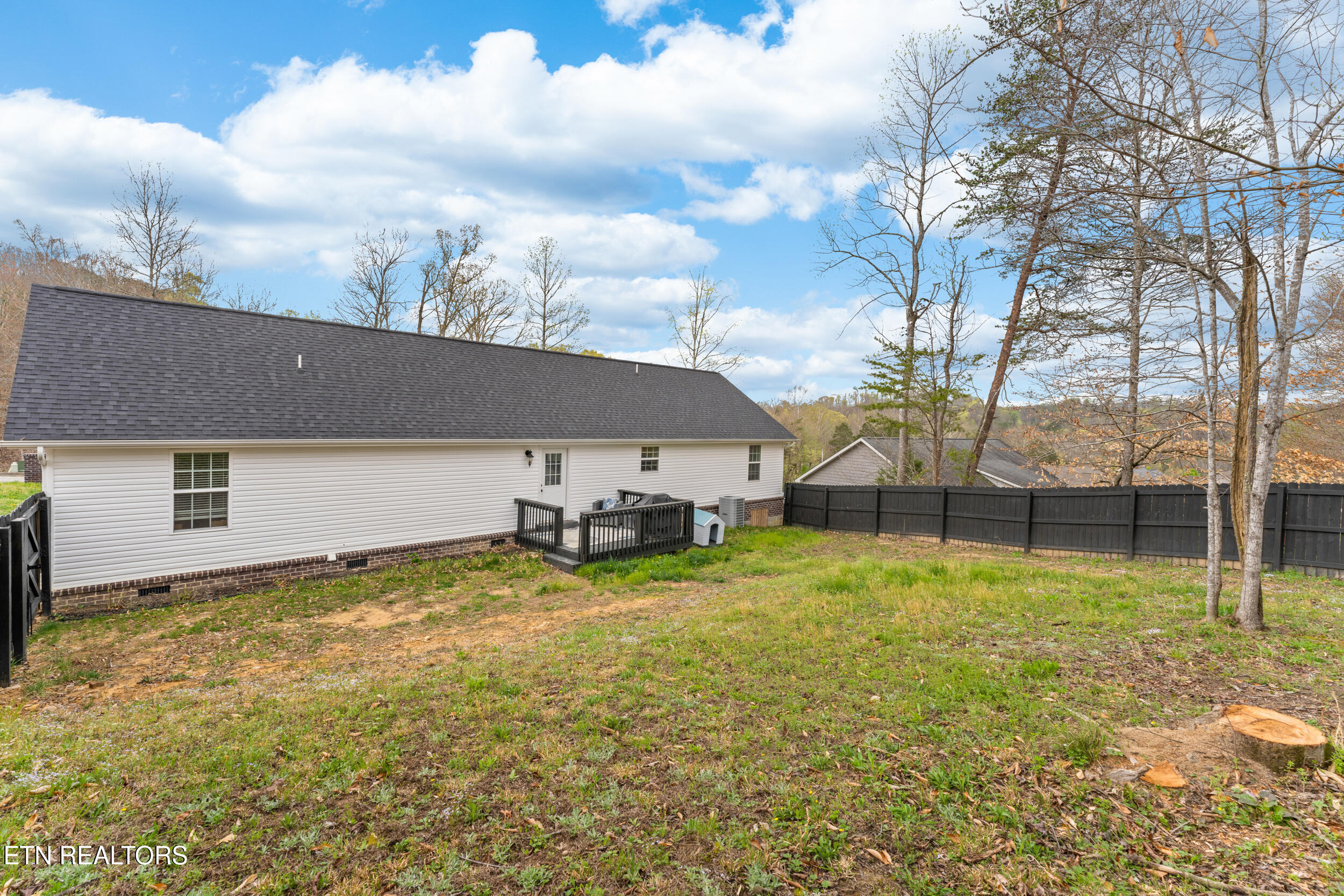 307 Timber Creek Road Maynardville, TN 37807 - Photo 30 of 36 307 timber creek road-30