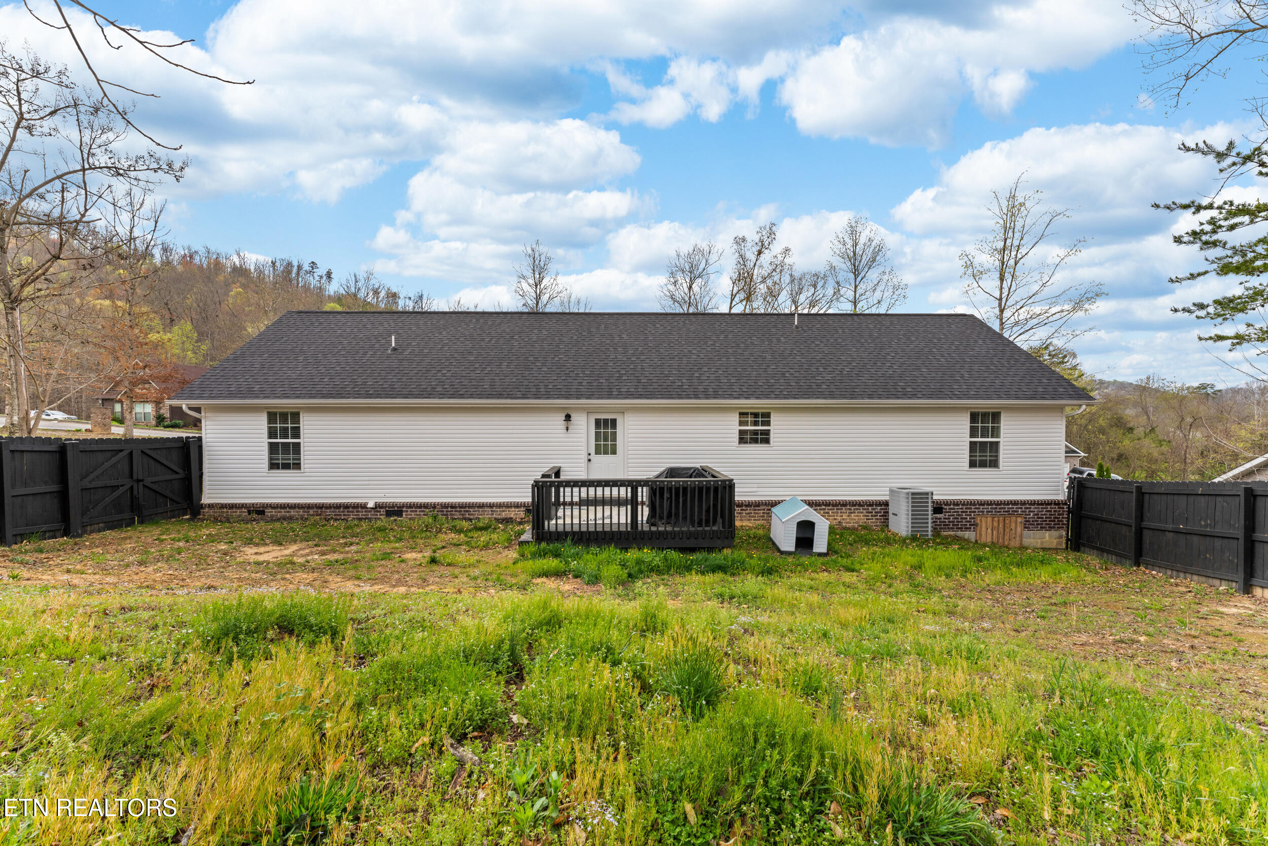 307 Timber Creek Road Maynardville, TN 37807 - Photo 32 of 36 307 timber creek road-32